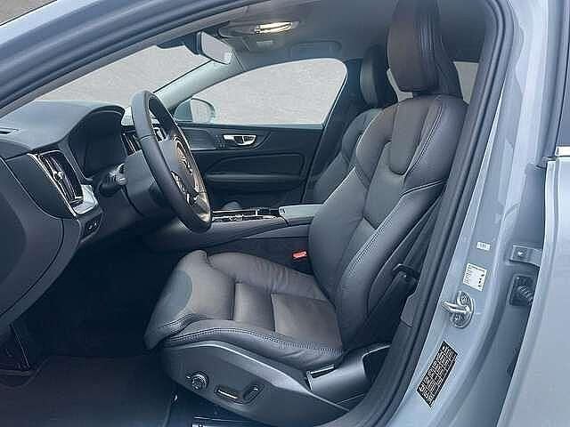 Gebraucht Volvo V60 257 PS (189 kW) 2025 Kombi