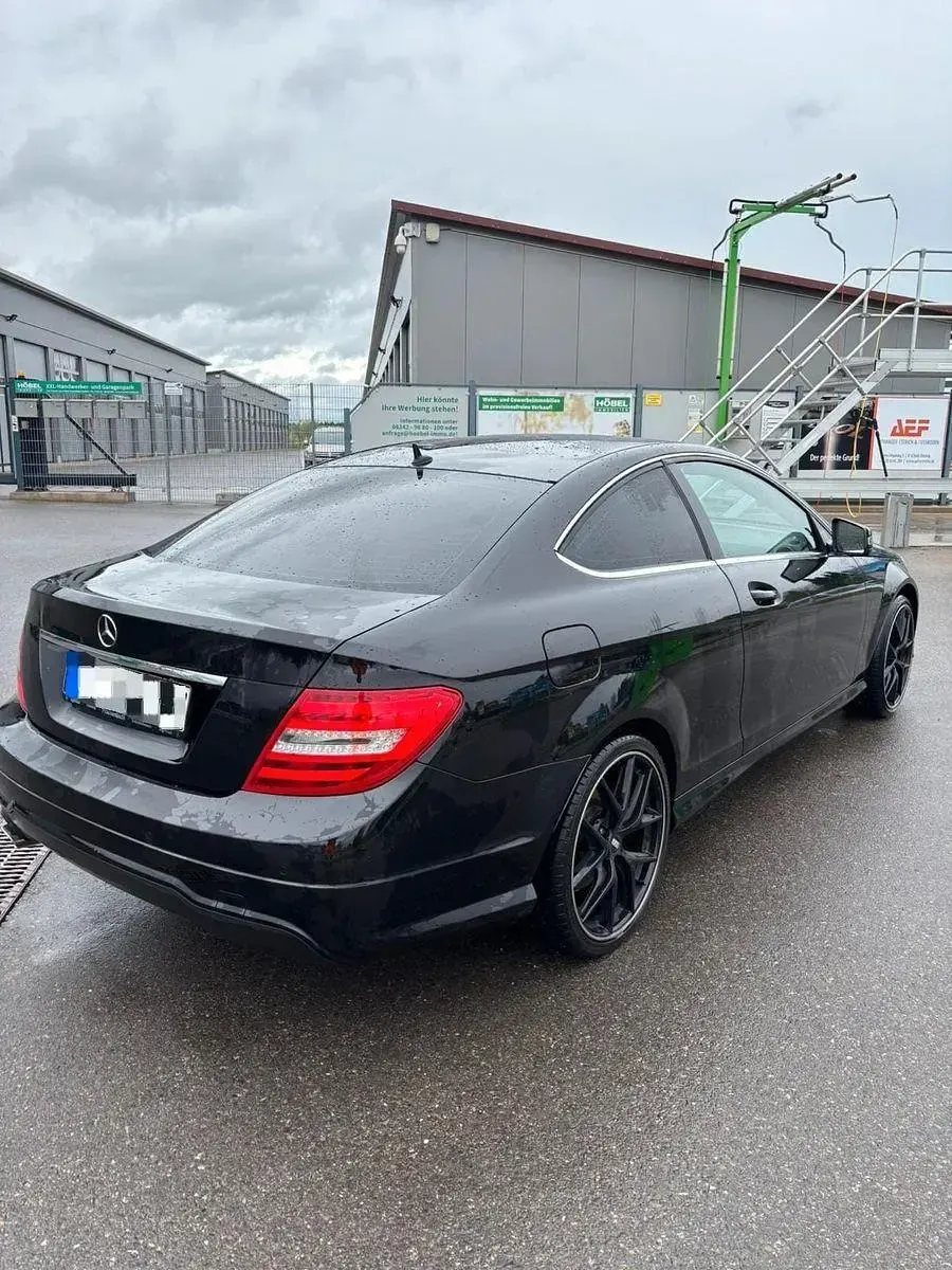 Gebraucht Mercedes 250 204 PS (150 kW) 2013 Schwarz Coupé
