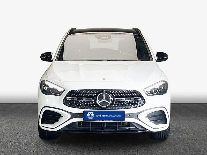 Gebraucht Mercedes GLA180 Advanced Plus 136 PS (100 kW) 2024 Weiß SUV