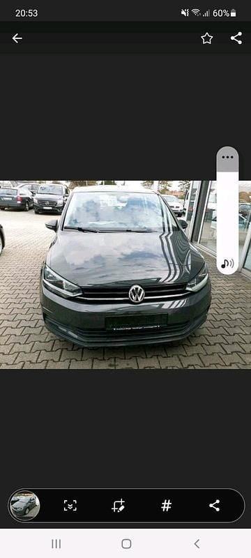 Andere farben Gebraucht 2016 VW Touran Van / Kleinbus | 8.750 € (Fairer Preis) - Bild 1/4