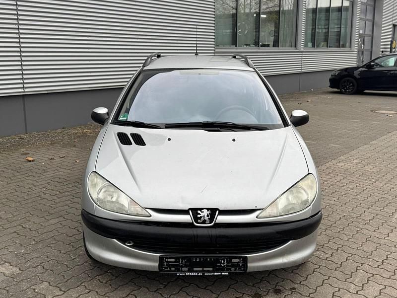 Gebraucht Peugeot 206 75 PS (55 kW) 2005 Silber Kombi