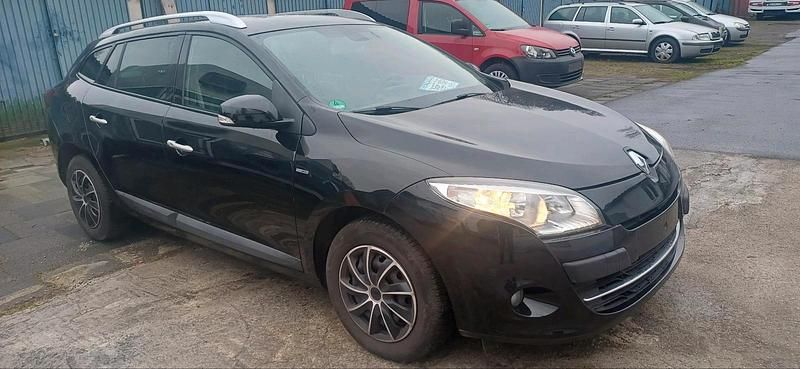 Schwarz Gebraucht 2011 Renault Mégane GrandTour Kombi | 3.900 € - Bild 1/4