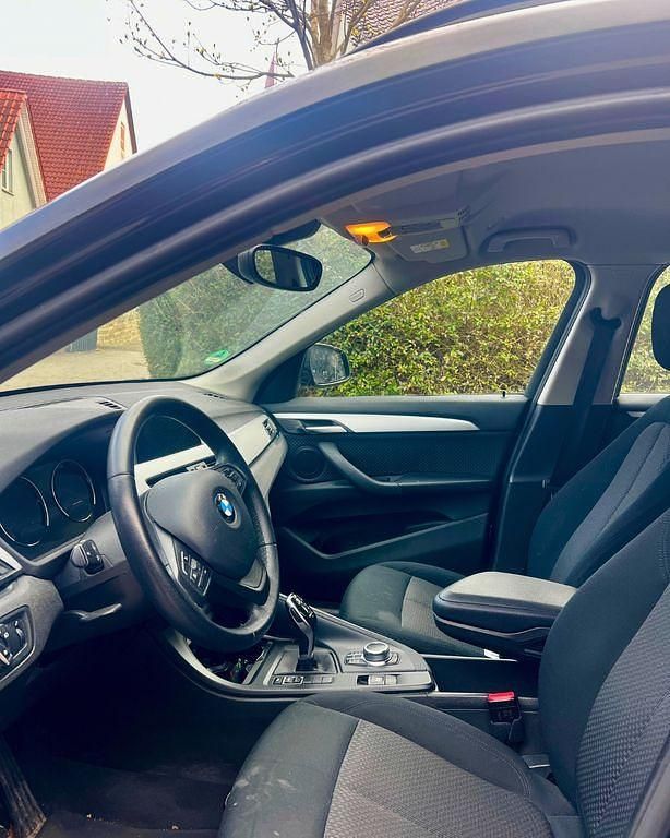 Gebraucht BMW X1 Advantage 192 PS (141 kW) 2019 Schwarz SUV