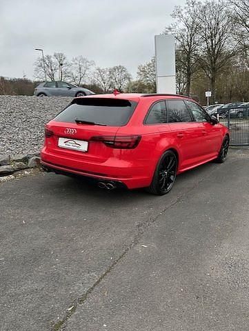 Gebraucht Audi S4 Ambiente 354 PS (260 kW) 2018 Misanorot perleffekt Kombi