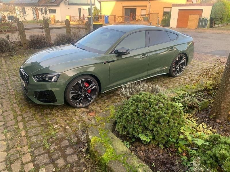Gebraucht Audi A5 Edition .1 204 PS (150 kW) 2024 Grün Limousine