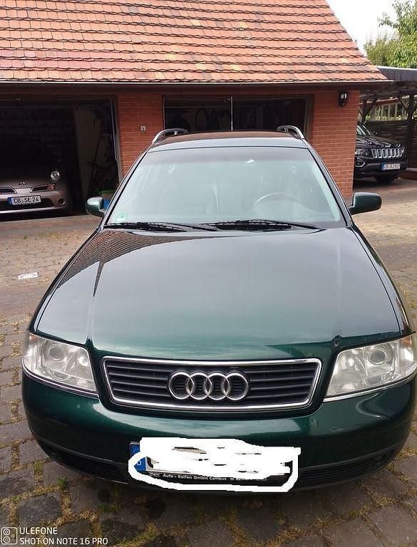 Grün Gebraucht 1998 Audi A6 Kombi | 950 € (Guter Preis) - Bild 1/4