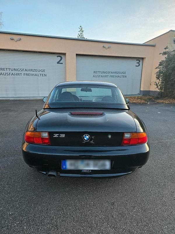 Gebraucht BMW Z3 140 PS (102 kW) 1997 Schwarz Cabrio