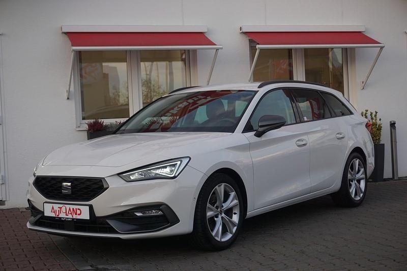 Weiß Gebraucht 2021 Seat Leon ST FR Kombi | 21.950 € (Teuer) - Bild 1/4