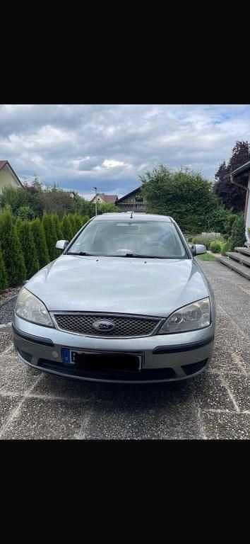 Silber Gebraucht 2004 Ford Mondeo Limousine | 600 € (Guter Preis) - Bild 1/4