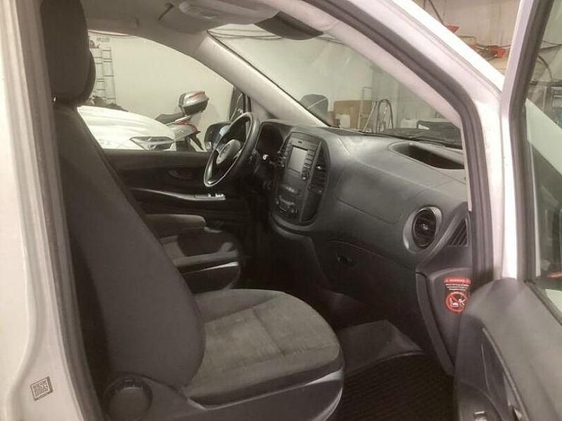 Gebraucht Mercedes Vito 136 PS (100 kW) 2018 Weiss Van