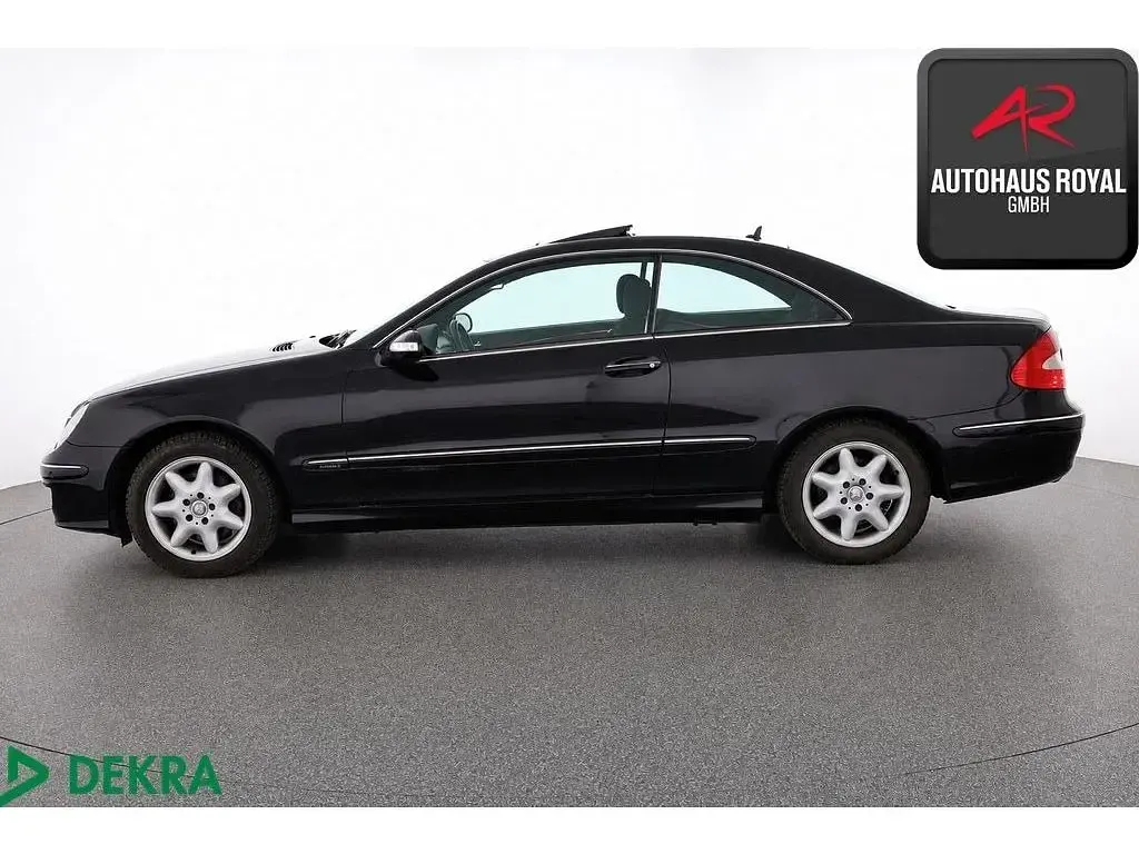 Gebraucht Mercedes CLK200 Elegance 184 PS (135 kW) 2008 Obsidianschwarz Coupé