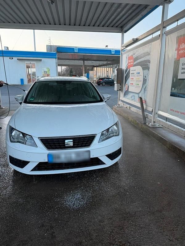 Gebraucht Seat Leon 116 PS (85 kW) 2020 Weiß Kombi