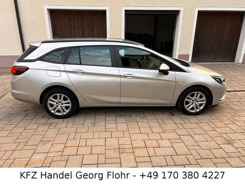 Gebraucht Opel Astra Edition 110 PS (80 kW) 2018 Silber Kombi