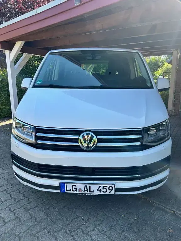 Gebraucht VW Multivan Generation Six 150 PS (110 kW) 2017 Weiß Van / Kleinbus