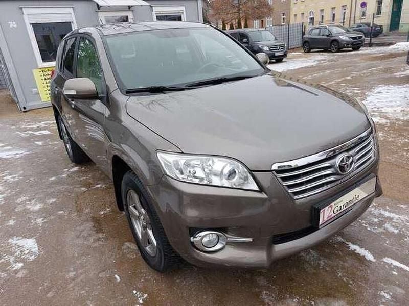 Gebraucht Toyota RAV4 Life 151 PS (111 kW) 2013 Bronze mica metallic SUV