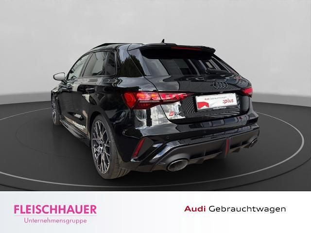 Gebraucht Audi RS3 Design 400 PS (294 kW) 2025 Mythosschwarz metallic Limousine