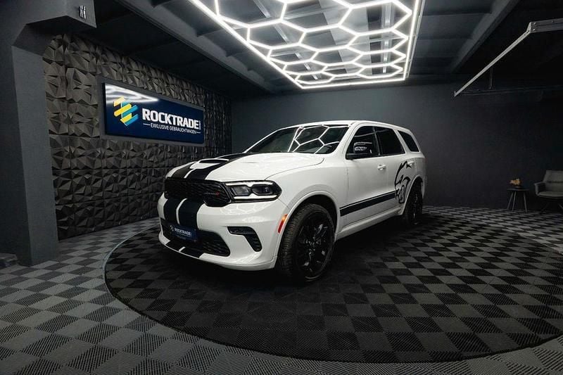 Weiß Gebraucht 2023 Dodge Durango SUV | 35.990 € - Bild 1/4