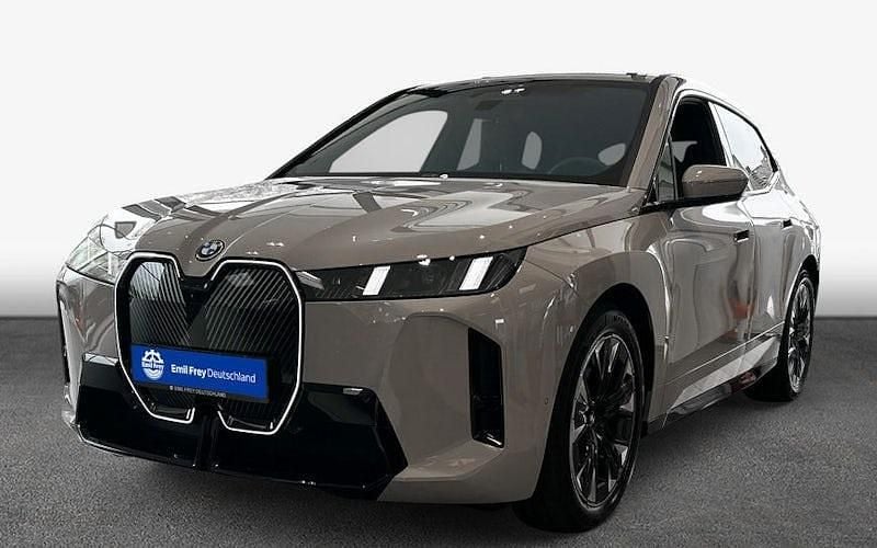Neu BMW iX 300 kW (408 PS) 2025 Grau SUV