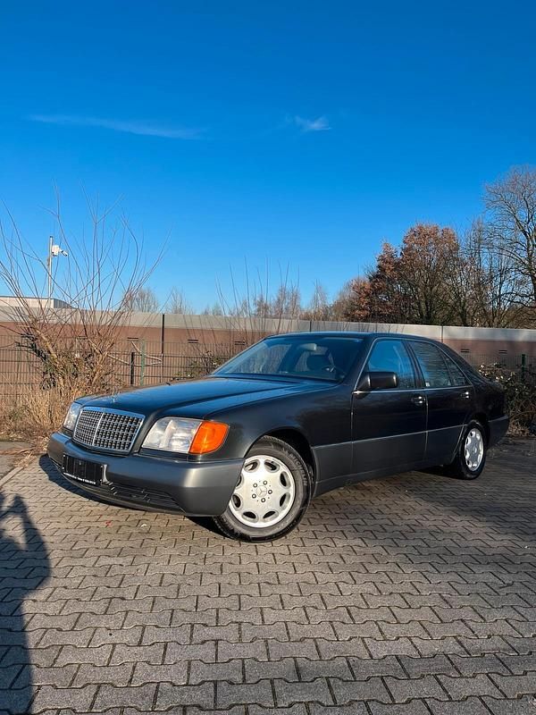 Gebraucht Mercedes S420 279 PS (205 kW) 1992 Schwarz Limousine