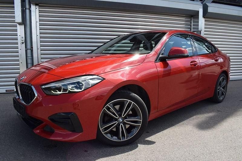 Rot Gebraucht 2022 BMW 218 Sport Line Coupé | 22.900 € (Superpreis) - Bild 1/4