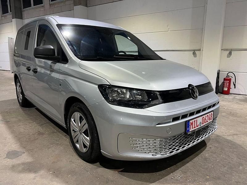 Neu VW Caddy 116 PS (85 kW) 2025 Silber Van / Kleinbus