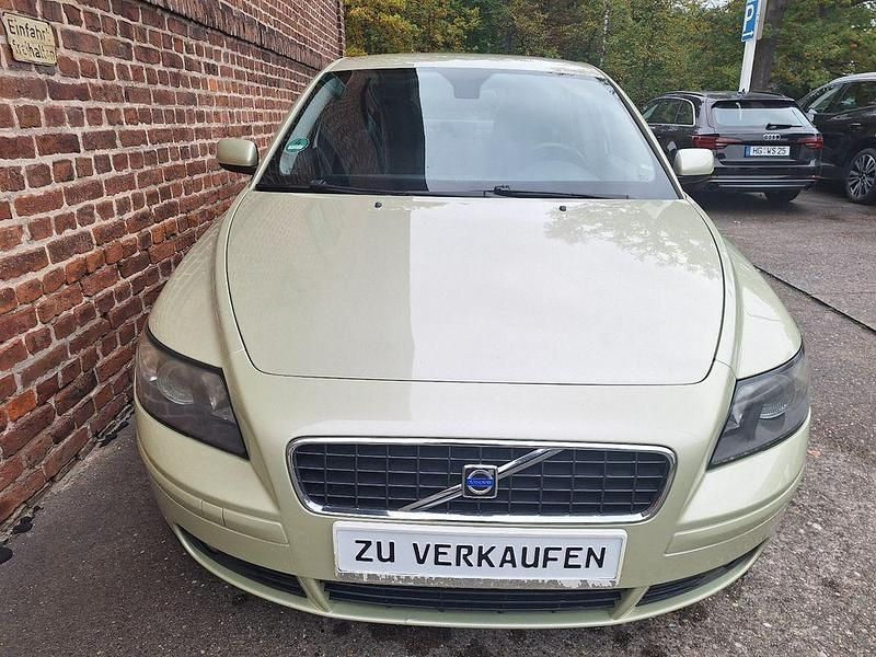 Gebraucht Volvo S40 Momentum 140 PS (102 kW) 2004 Grün Limousine