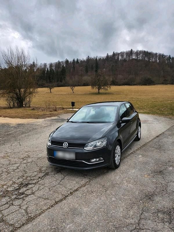 Używany VW Polo 90 KM (66 kW) 2017 Sedan/Limuzyna