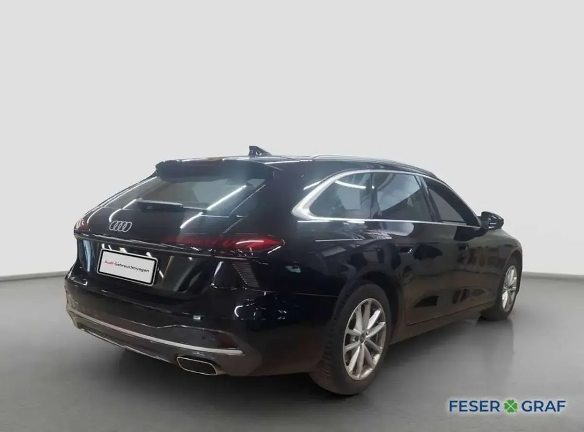 Gebraucht Audi A6 Sport 204 PS (150 kW) 2025 Mythosschwarz metallic Kombi