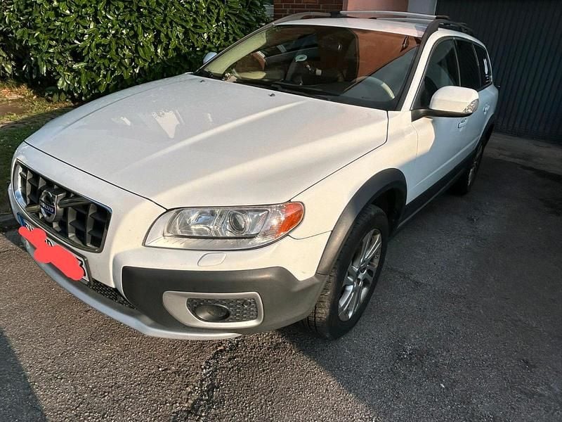 Weiß Gebraucht 2011 Volvo XC70 SUV | 5.900 € (Superpreis) - Bild 1/4