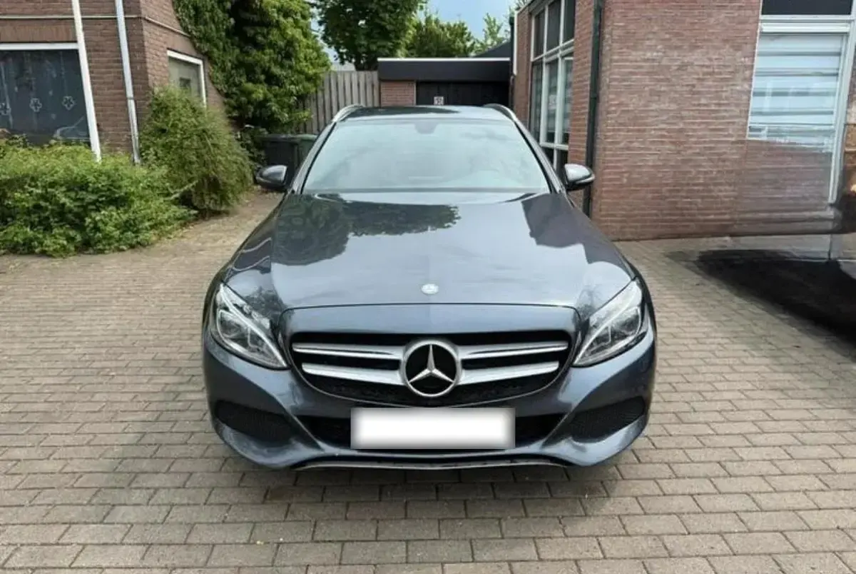 Gebraucht Mercedes C350 Edition 211 PS (155 kW) 2016 Grau Kombi