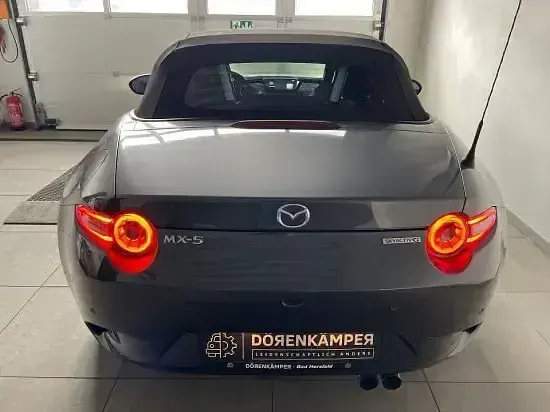 Nowe Mazda MX5 Exclusive-Line 132 KM (97 kW) 2026 Szary Kabriolet