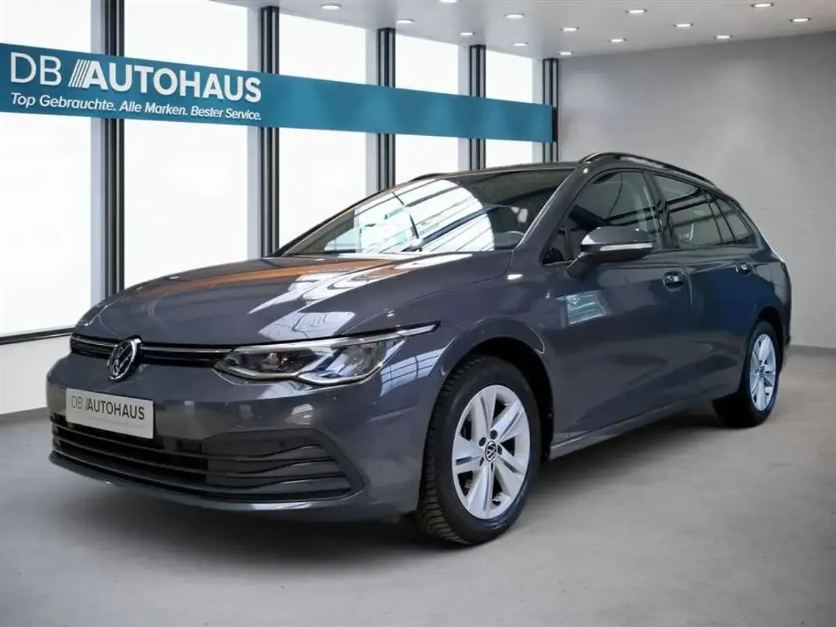 Gebraucht VW Golf VIII Life 116 PS (85 kW) 2023 Kombi
