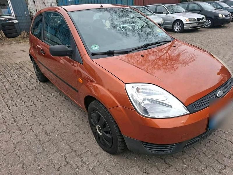 Gebraucht Ford Fiesta 80 PS (58 kW) 2005 Rot Kleinwagen