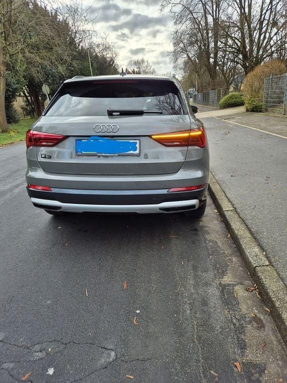 Gebraucht Audi Q3 Advanced 150 PS (110 kW) 2021 Grau SUV
