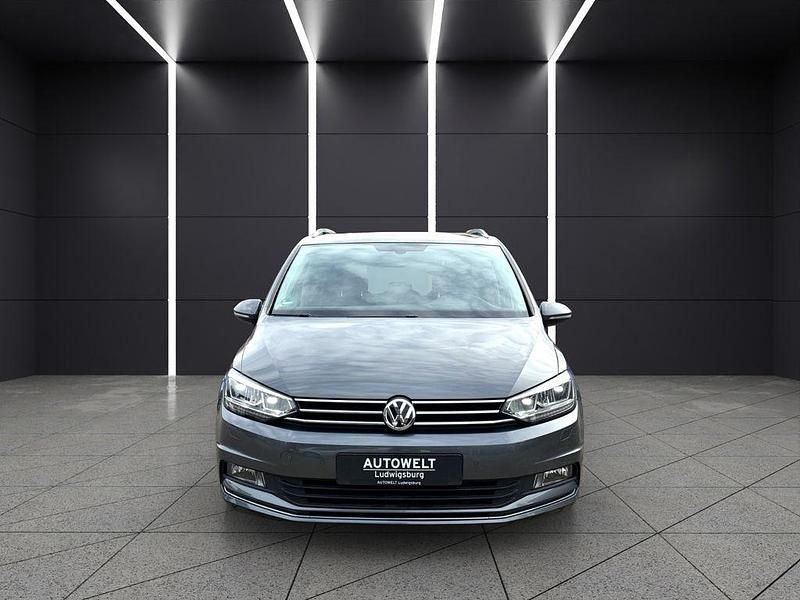 Gebraucht VW Touran Highline 150 PS (110 kW) 2016 Indiumgrau Van / Kleinbus