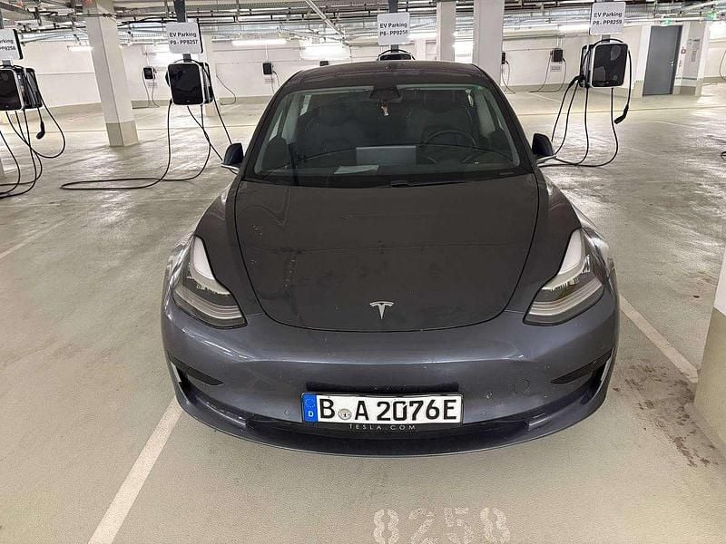 Usata Tesla Model 3 258 kW (351 CV) 2020 Grigio Berlina