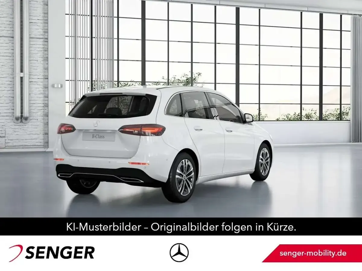 Gebraucht Mercedes B200 Advanced 163 PS (119 kW) 2025 Weiß Kleinwagen