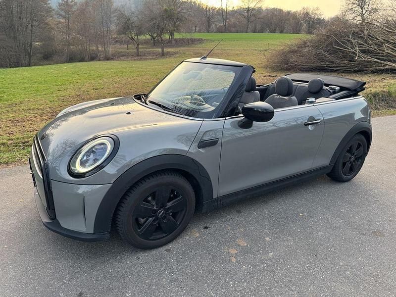 Gebraucht Mini Cooper Classic 136 PS (100 kW) 2022 Grau Kleinwagen
