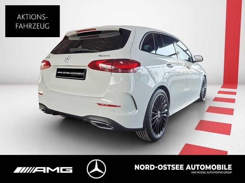Gebraucht Mercedes B220 AMG 190 PS (139 kW) 2026 Unilack polarweiß Van / Kleinbus