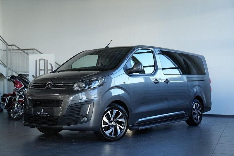 Lackierung platiniumgrau/typ Gebraucht 2017 Citroën Spacetourer Shine Van | 27.990 € (Fairer Preis) - Bild 1/4