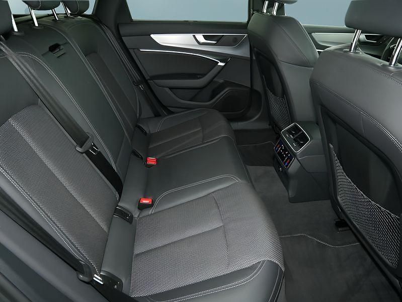 Second-hand Audi A6 367 CP (269 kW) 2022 Negru Break