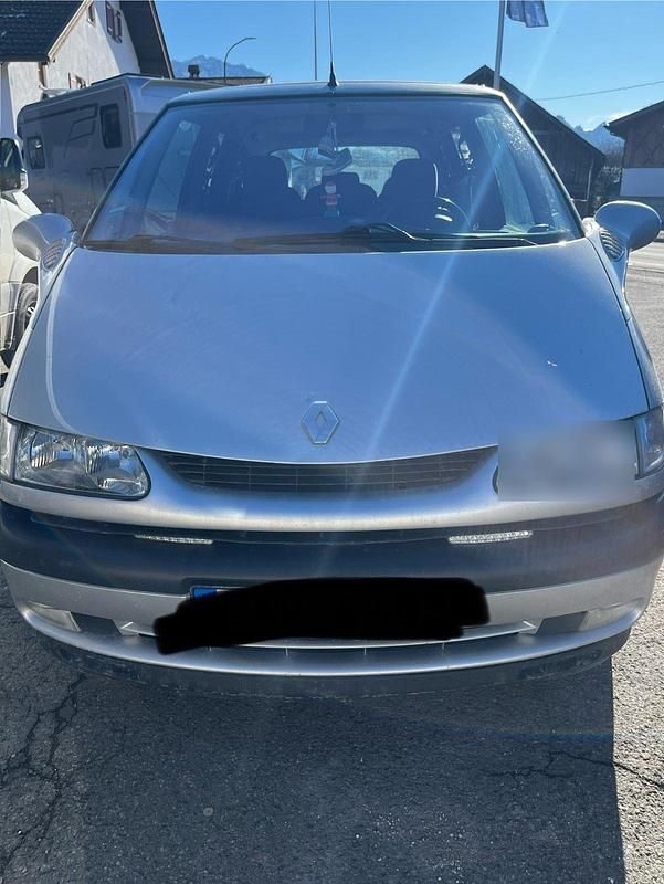 Gebraucht Renault Espace 129 PS (94 kW) 2001 Silber Van / Kleinbus