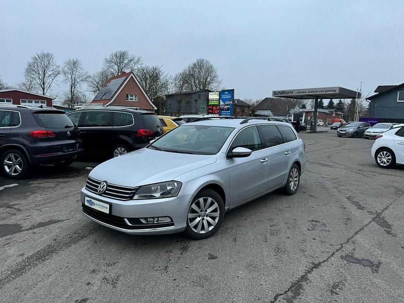 Gebraucht VW Passat 122 PS (89 kW) 2012 Silber Kombi