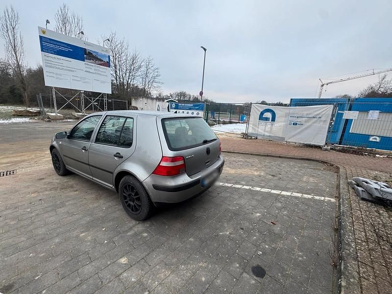 Gebraucht VW Golf IV 75 PS (55 kW) 2003 Grau Kleinwagen