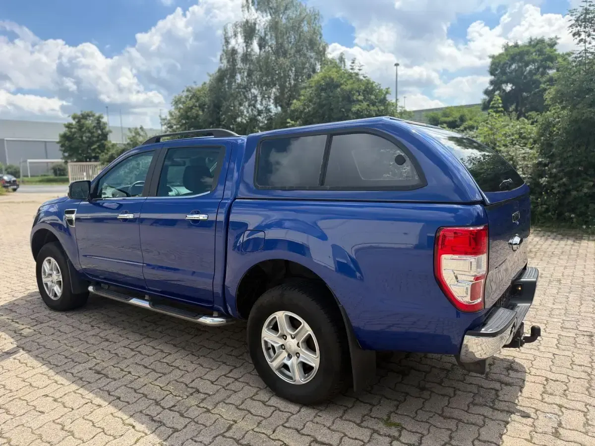 Gebraucht Ford Ranger Limited 150 PS (110 kW) 2014 Blau Pickup