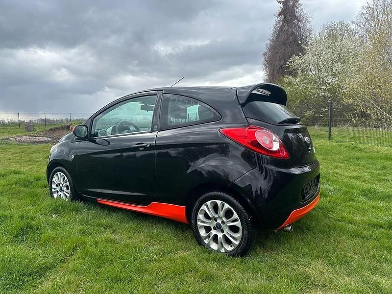Gebraucht Ford Ka Trend 69 PS (50 kW) 2009 Schwarz Kleinwagen