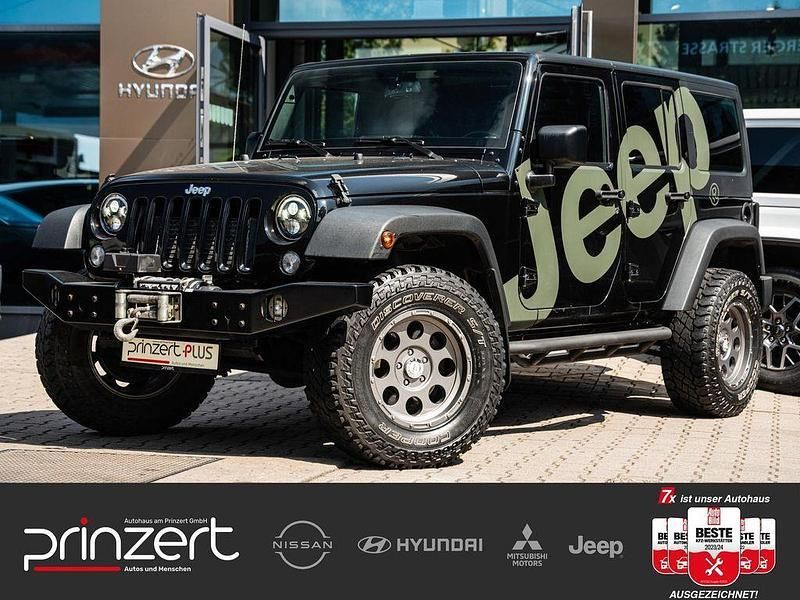 Black clear coat Gebraucht 2015 Jeep Wrangler Sport SUV | 29.970 € (Etwas zu teuer) - Bild 1/4