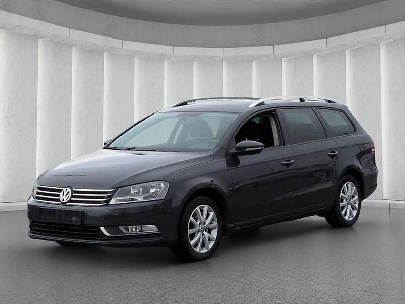 Gebraucht VW Passat 122 PS (89 kW) 2014 Grau Kombi