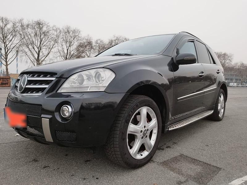 Gebraucht Mercedes ML320 225 PS (165 kW) 2007 Grau SUV