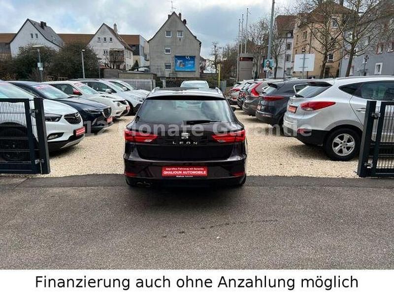 Gebraucht Seat Leon ST XCELLENCE 150 PS (110 kW) 2017 Violet Kombi